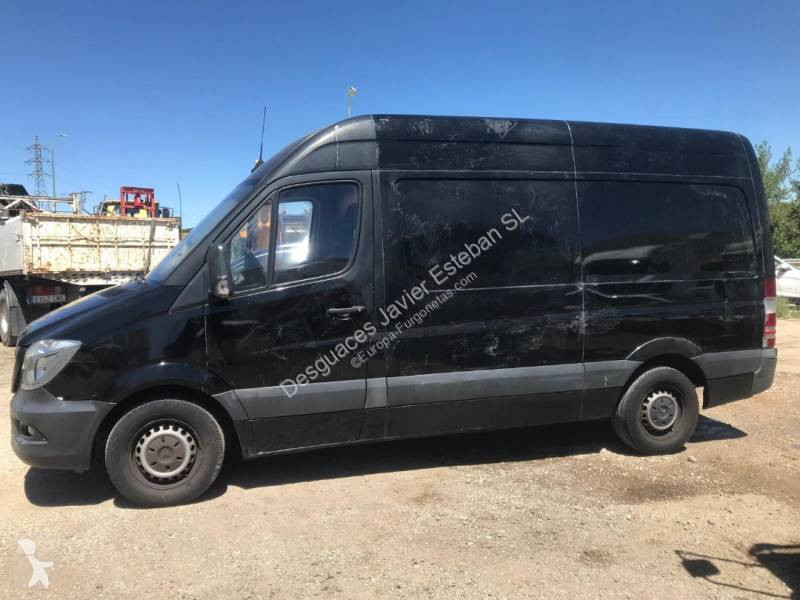 Furgoneta Mercedes
