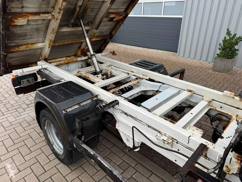 Mercedes  513 CDI, Crane Hiab 022-2 kipper van