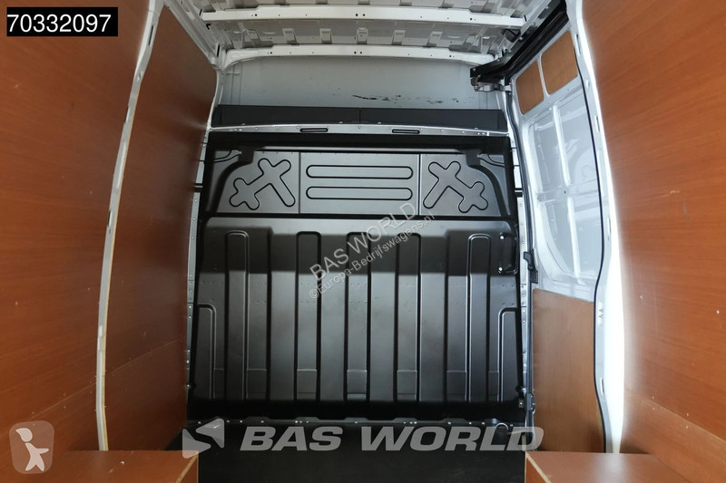 Iveco 35C18 3.0L L2H2 Very nice car! Airco...