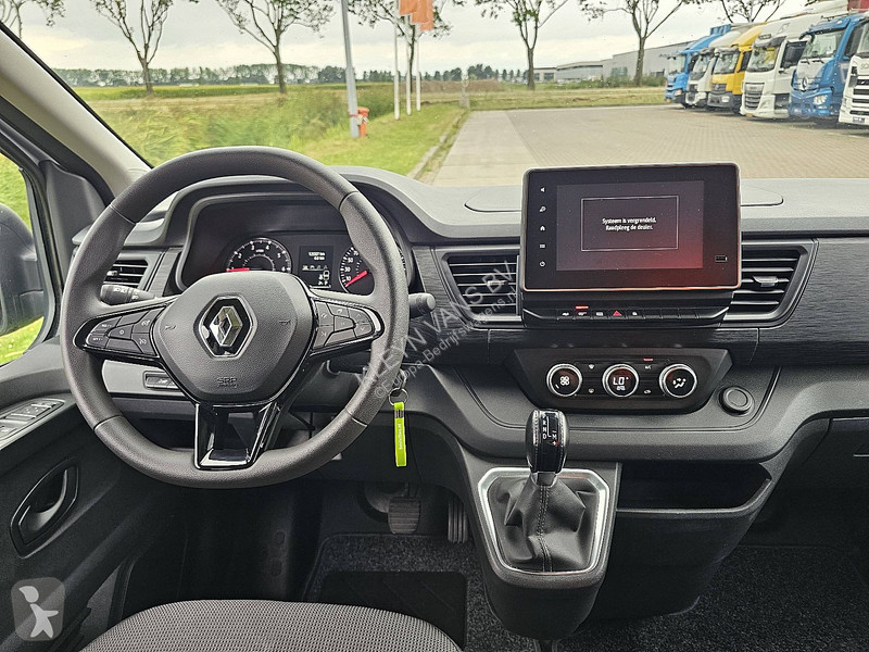 Renault 2.0 DCI DC ac aut EURO6 van