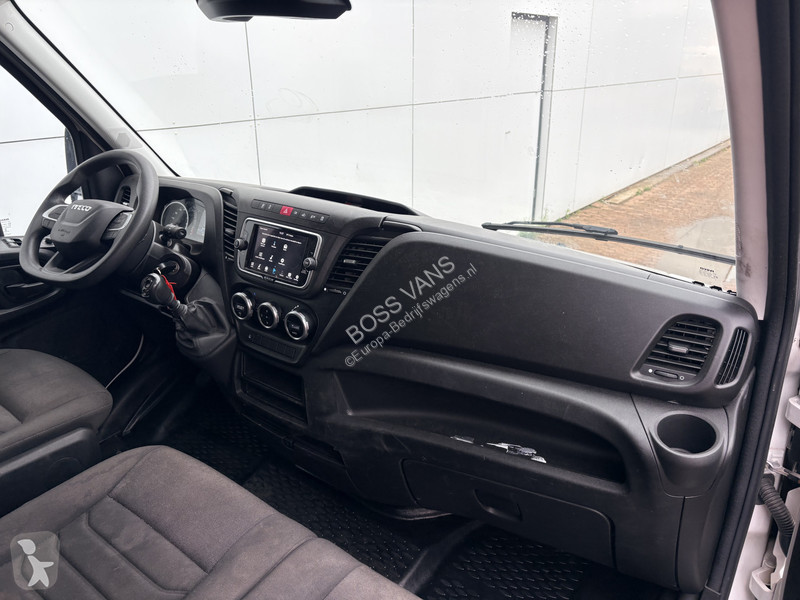 Véhicule utilitaire Iveco 35C16 3.0 160PK...