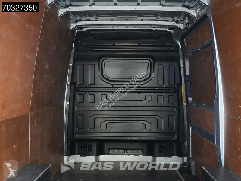 Volkswagen 140pk L3H3 Airco Cruise Navi CarPlay...