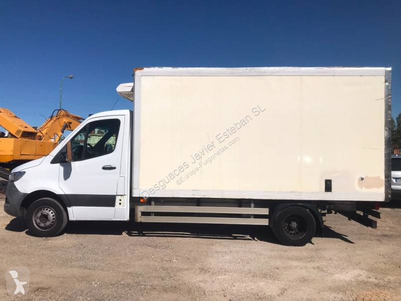 Mercedes  van