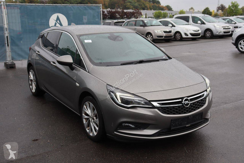 Véhicule utilitaire Opel