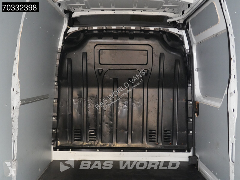 Bedrijfswagen Renault L2H2 Trekhaak APK 02/2027...