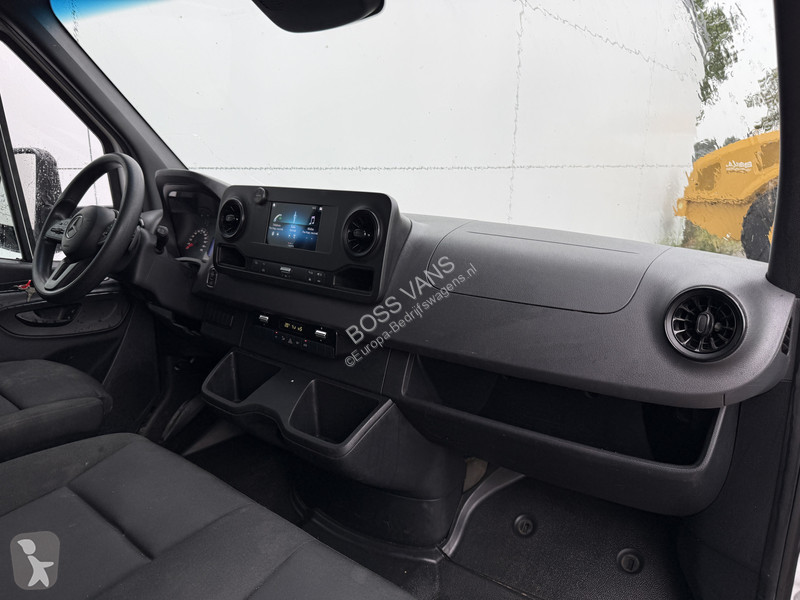 Mercedes 515 1.9 CDI 150PK Automaat Laadklep...