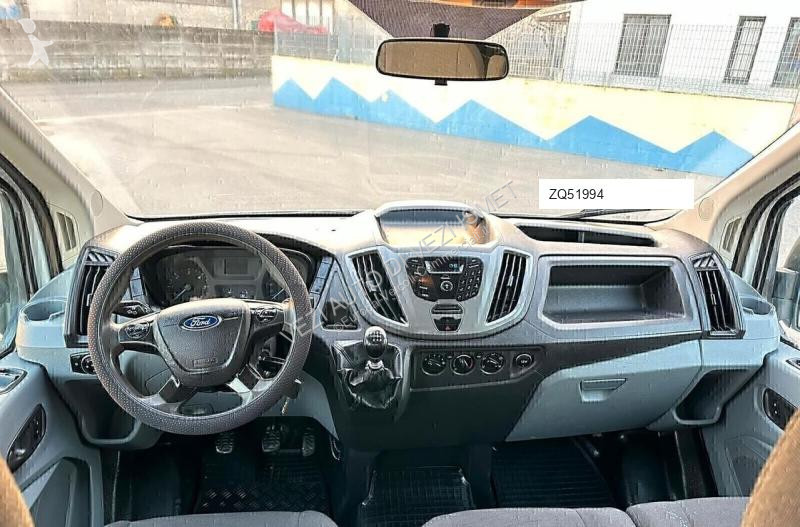 Véhicule utilitaire Ford TRANSIT