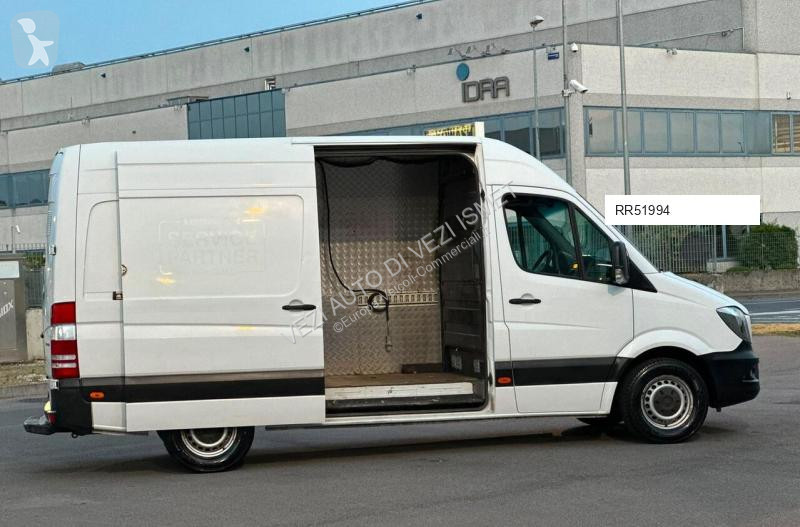 Bedrijfswagen Mercedes