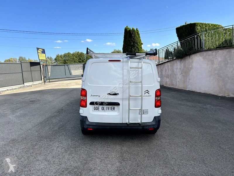 Véhicule utilitaire Citroën M Bluehdi 120...
