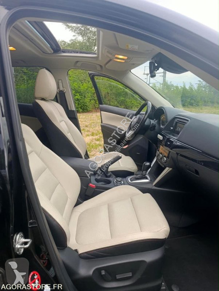 Véhicule utilitaire Mazda