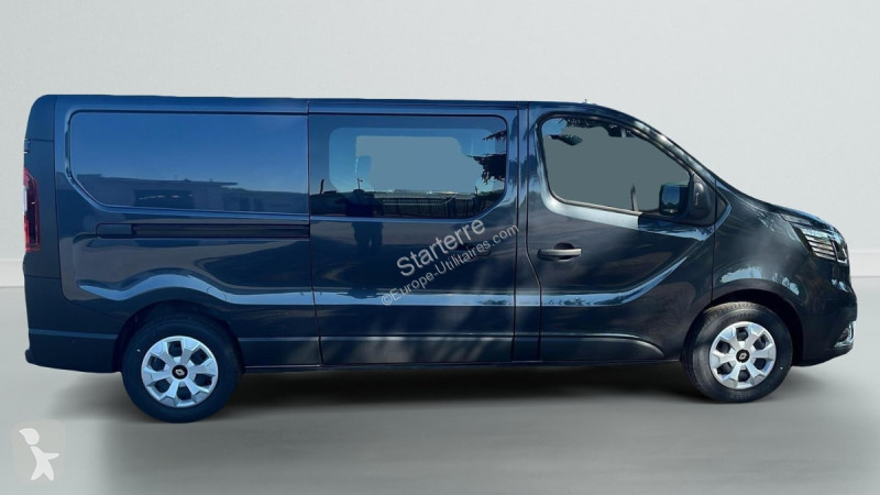 Véhicule utilitaire Renault  TRAFIC CABINE...