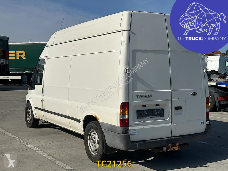 Véhicule utilitaire Ford  -
