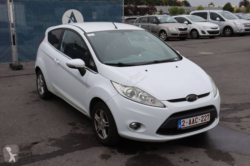Furgoneta Ford