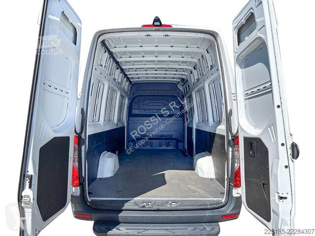 Véhicule utilitaire Mercedes III - sprinter 319...