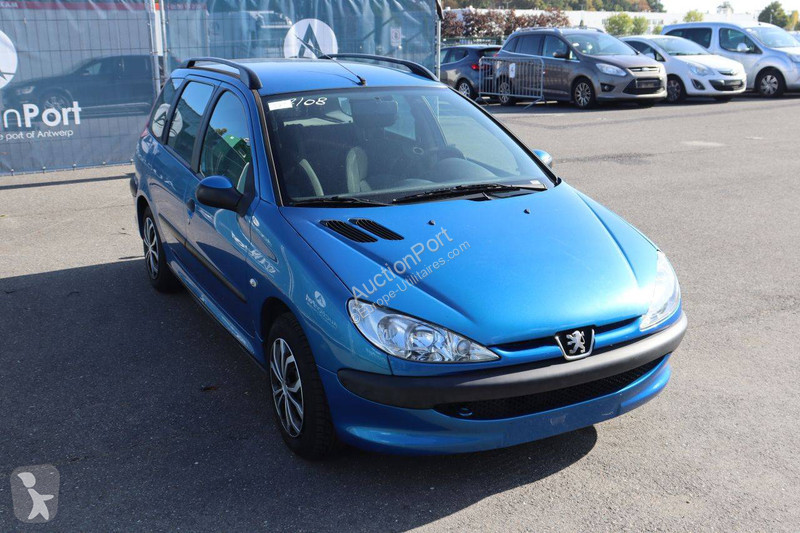 Véhicule utilitaire Peugeot