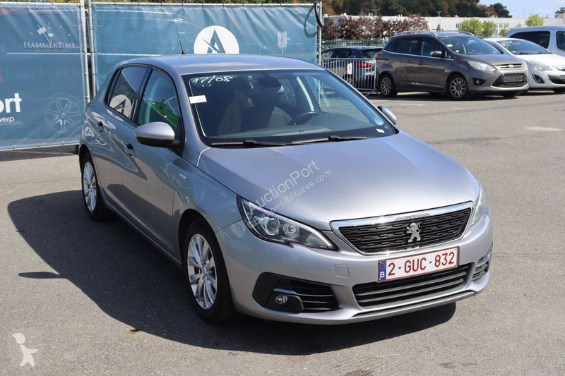 Véhicule utilitaire Peugeot