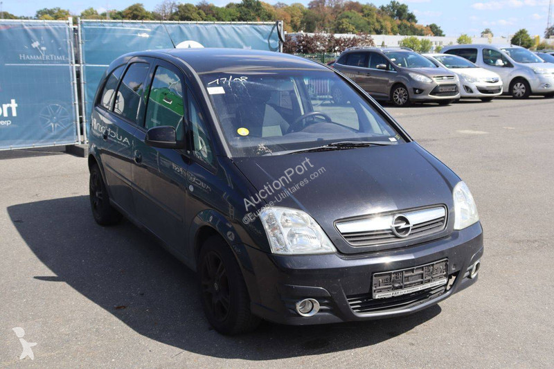 Véhicule utilitaire Opel