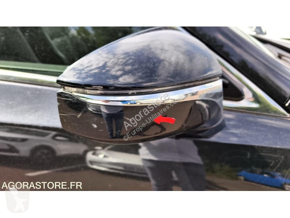 Véhicule utilitaire