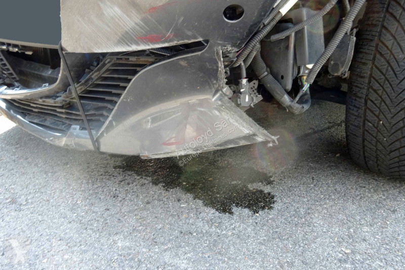 Véhicule utilitaire Peugeot 1,2 PURETECH 130 BVA