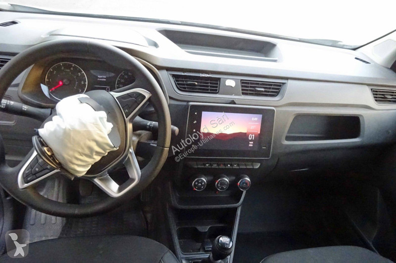 Véhicule utilitaire Renault EXPRESS 1,3 TCE 100