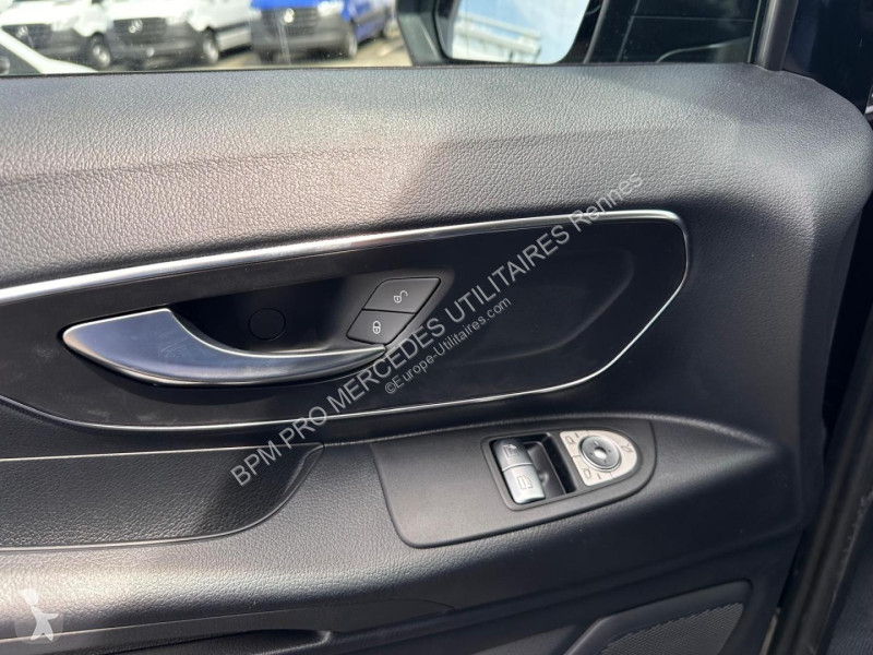 Véhicule utilitaire Mercedes Fg 119 CDI Mixto...