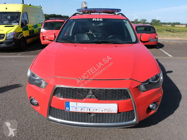 Véhicule utilitaire Mitsubishi