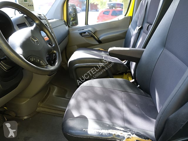 Véhicule utilitaire Mercedes