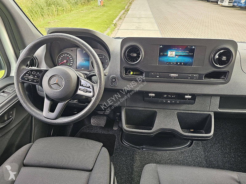 Furgoneta Mercedes 317 L2H2 Mbux Automaat