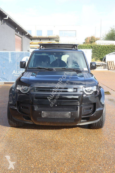 Véhicule utilitaire Land Rover