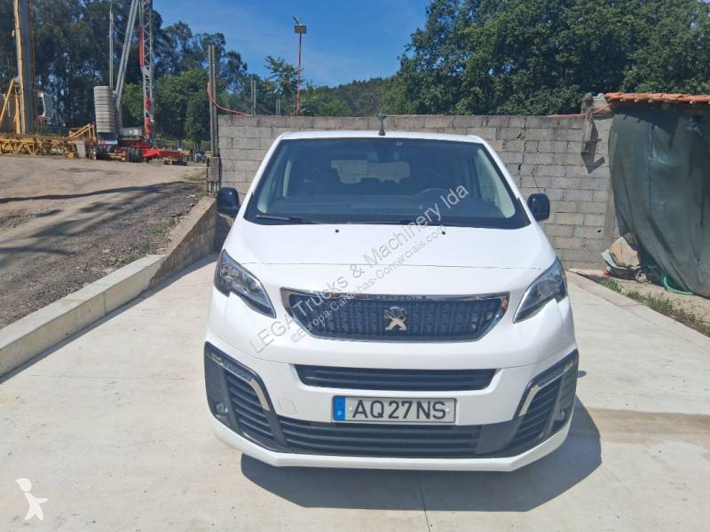Véhicule utilitaire Peugeot