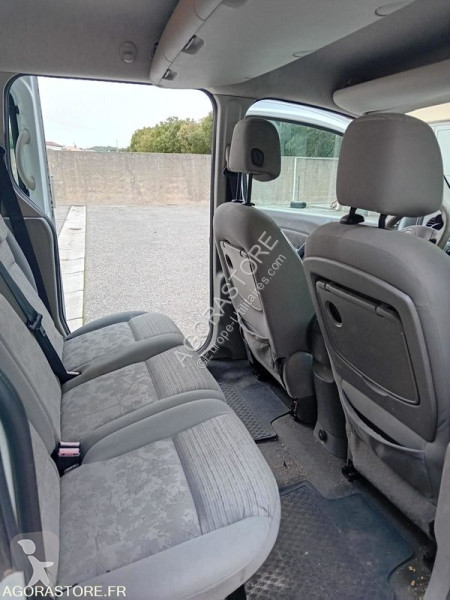 Véhicule utilitaire Renault KANGOO