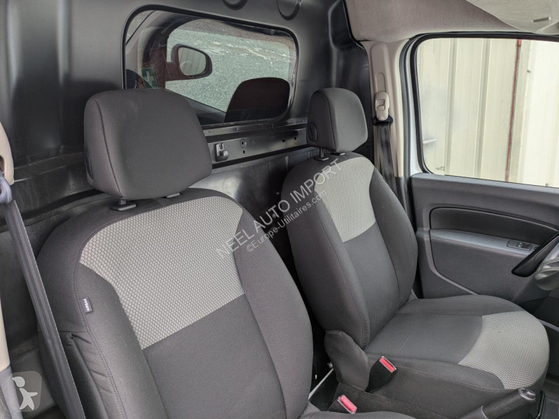 Véhicule utilitaire Renault KANGOO II 1.5 DCI...