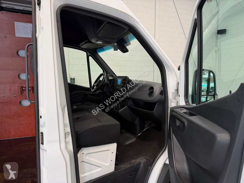Véhicule utilitaire Mercedes 316 2.2 CDI L2H2...