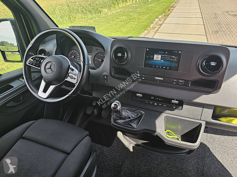 Véhicule utilitaire Mercedes 317 L2H2 Mbux Navi AC