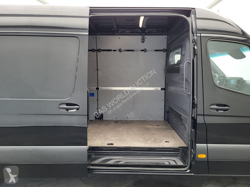 Véhicule utilitaire Mercedes 317 CDI