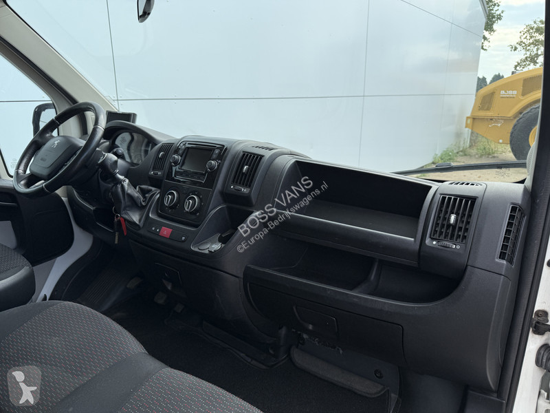 Véhicule utilitaire Peugeot 2.0 130PK Bakwagen...