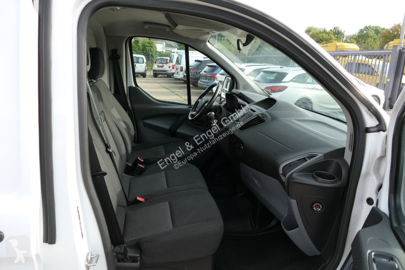 Véhicule utilitaire Ford Transit Custom 290 2.0...