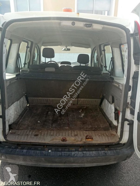 Véhicule utilitaire Renault KANGOO