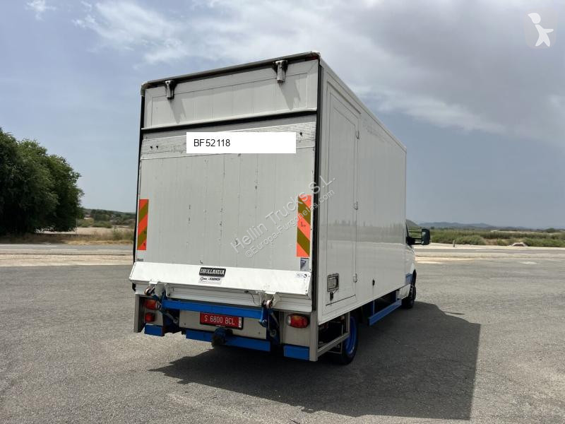 Furgoneta Mercedes 515