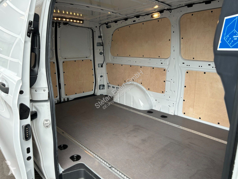 Furgoneta Mercedes Vito  9G Extral Klima Kamera...