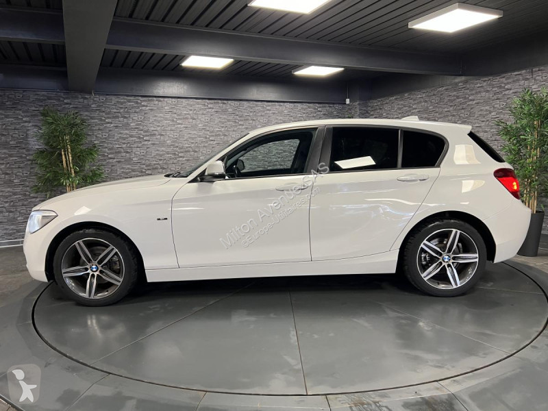 Véhicule utilitaire BMW 118i F20 Sport