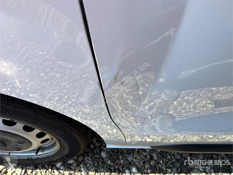 Комерційні автомобілі Opel 1.5