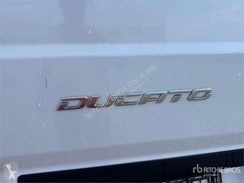 Комерційні автомобілі Fiat 2.2 Mjet