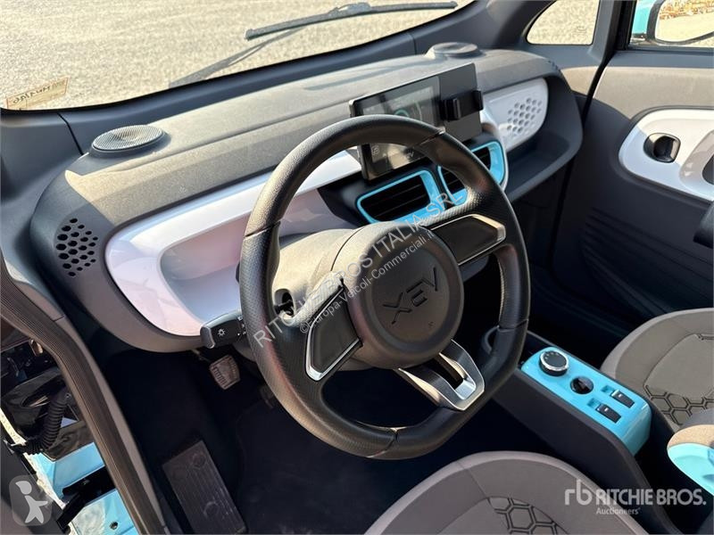 Лекотоварен автомобил  XEV Yoyo