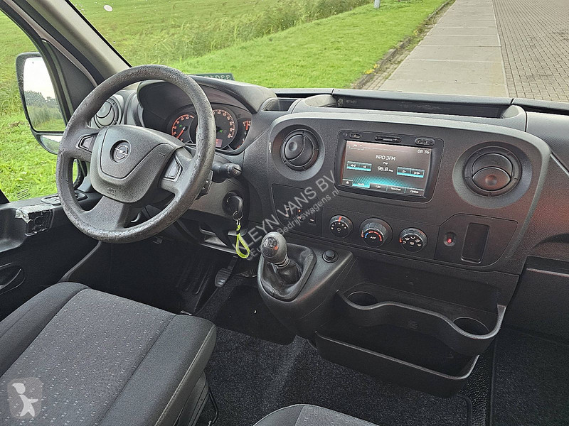 Лекотоварен автомобил Opel 2.3 ac navi EURO6