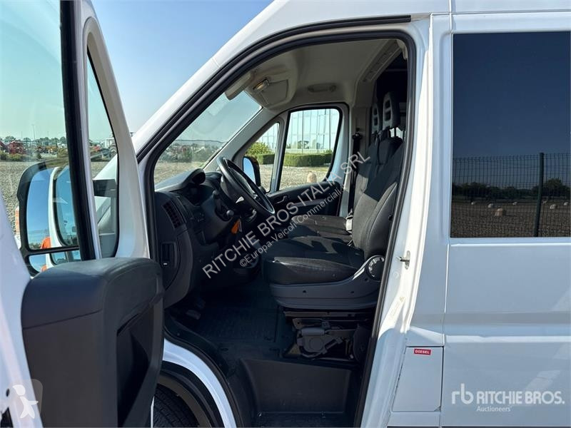 Véhicule utilitaire Opel 2.2 103 KW Mixto KA L4H2