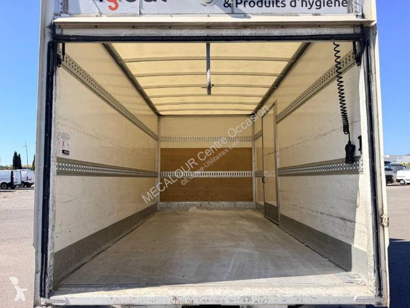 Véhicule utilitaire Renault