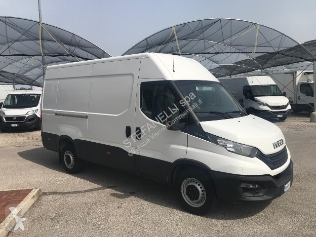 Furgoneta Iveco DAILY 35S14 V FURGONE
