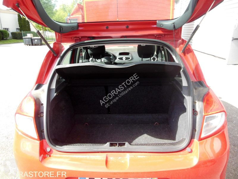 Véhicule utilitaire Renault CLIO