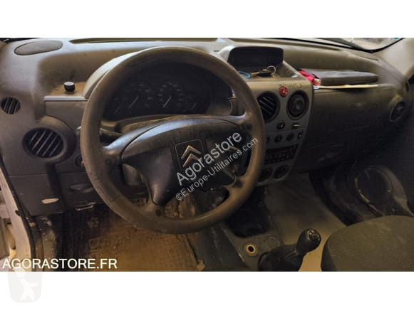 Véhicule utilitaire